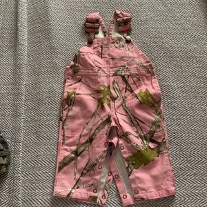 Camouflage infant girls pink camo overalls